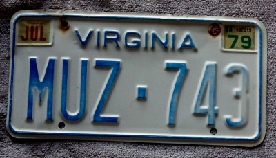 Vintage Virginia License Plate MUZ 743 auto car metal man cave art