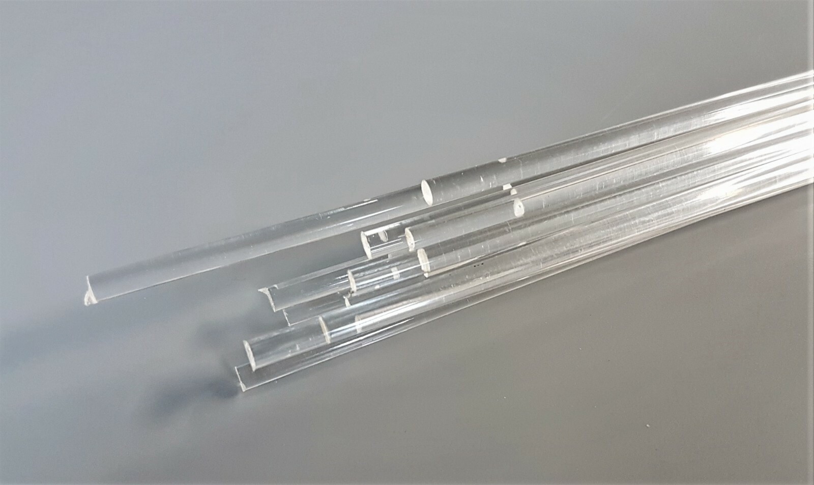 3mm Acrylic Plastic Round Rod Bar Clear Various Lengths 50mm up to 600mm long