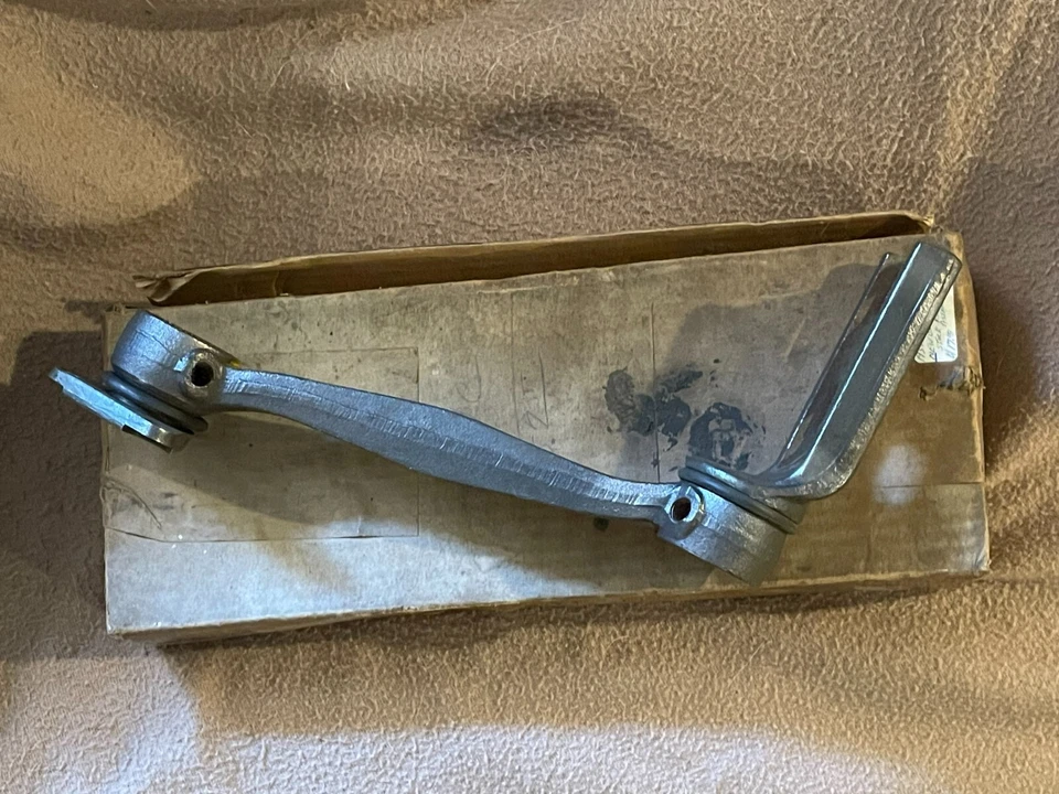 Conjunto de varilla y soporte de radio maestro Chevrolet 1934-1935 para mano izquierda Foto 2 de 4