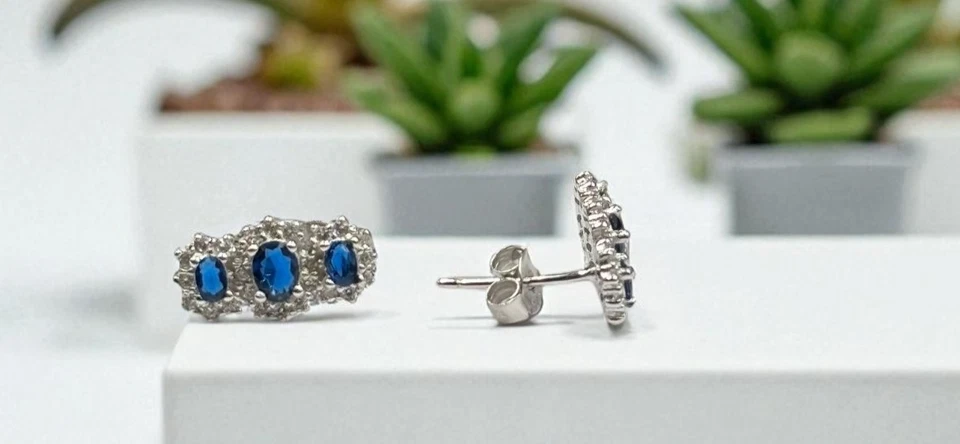 Orecchini Argento 925 Rodio Nickel Free Zirconi di varie misure colori a scelta - Immagine 3 di 4