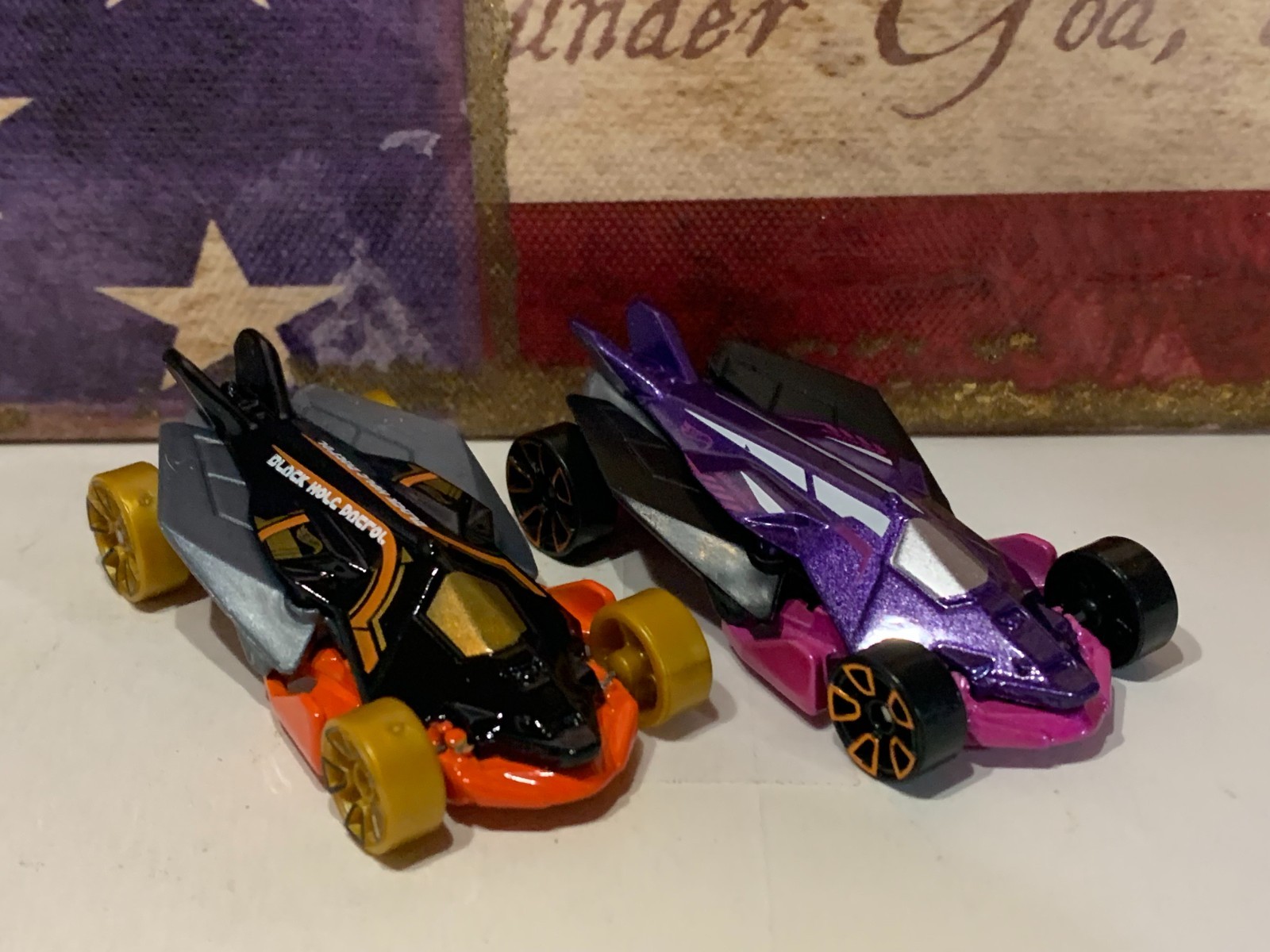 HOT WHEELS AIRUPTION X2. 2021 BLACK & 2023 PURPLE NICE
