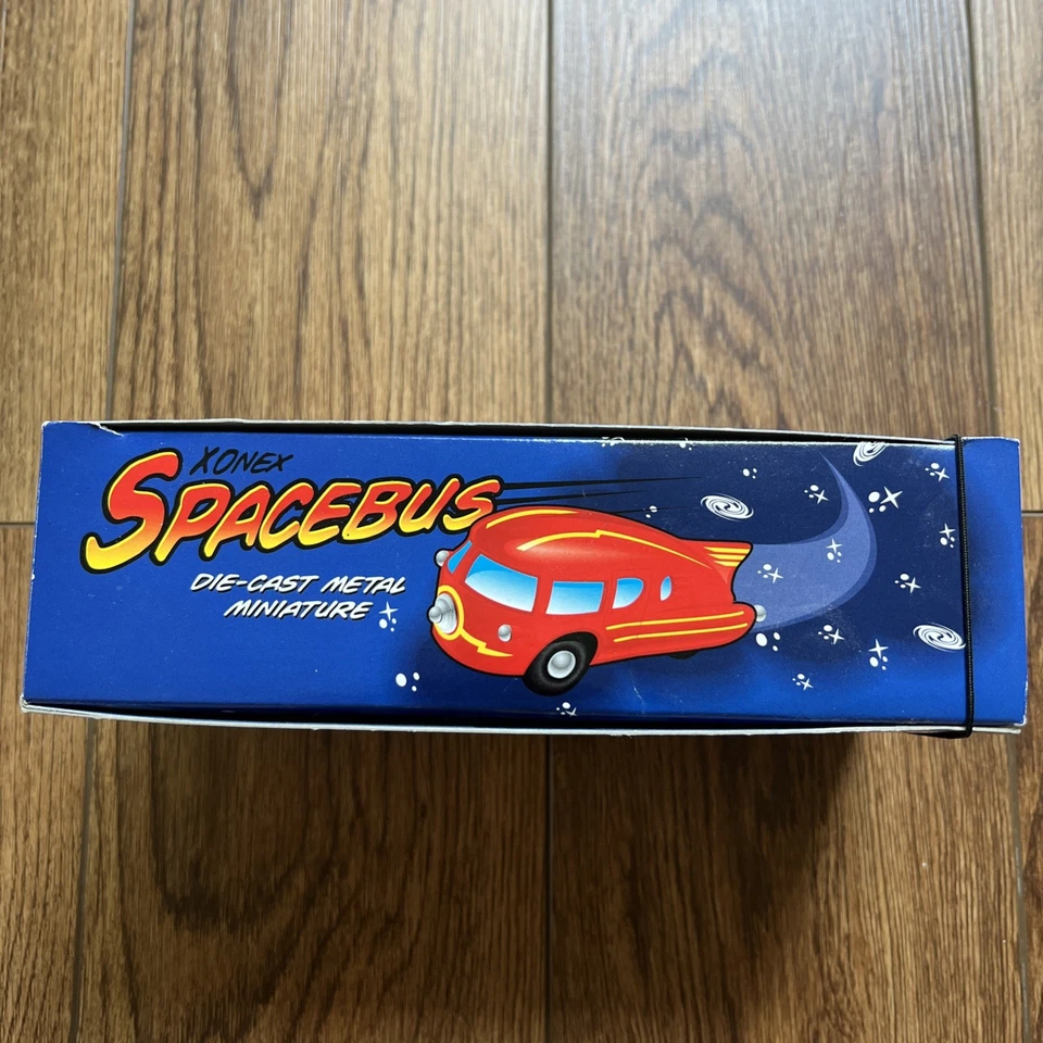 VINTAGE Xonex Limited Edition Die Cast Red 50s Spacebus  Bullet Car 1998 - Image 4 of 4