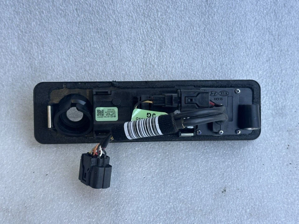 KIA OPTIMA 2016 2017 2018 2019 2020 manija de maletero con cámara 95760-D4001 Foto 2 de 3