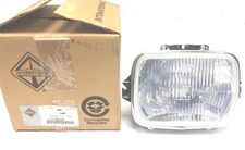 2013807C91 NEW OEM INTERNATIONAL HALOGEN POSITION HEADLAMP 3539793C91 25949657