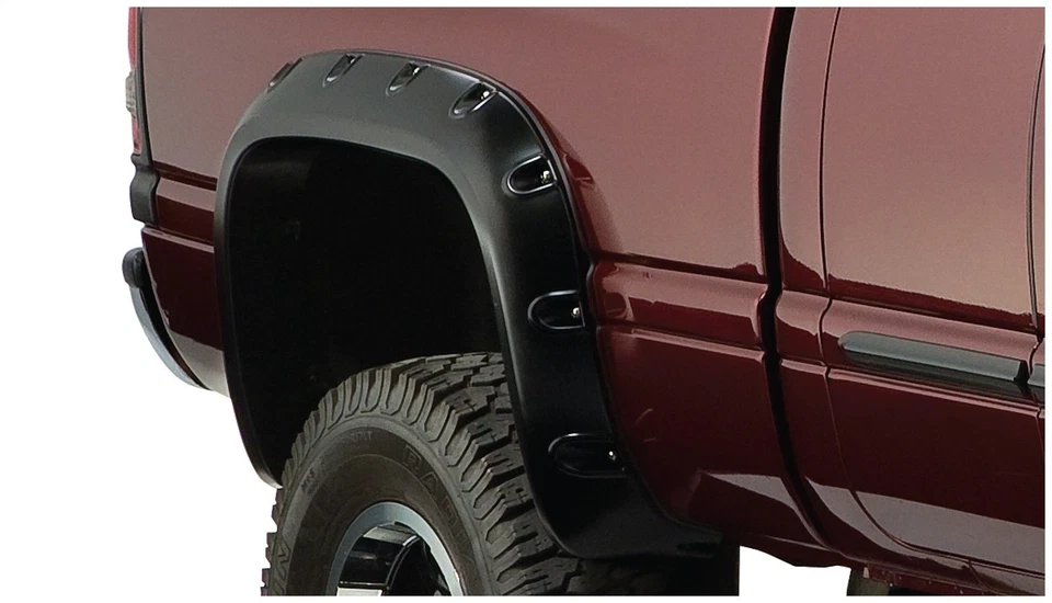 Guardabarros Bushwacker 50908-02 estilo bolsillo llamaradas para Ram 1500 Ram 2500 Ram 3500 Foto 3 de 4