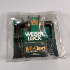Weiser Lock Hall & Closet Non-Locking Door Handle With Fittings & Instructions