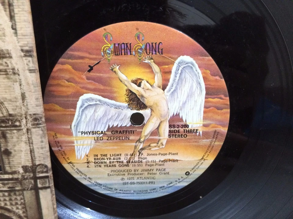 Led Zeppelin 33 rpm Philippines 12" EP LP physical graffiti Foto 3 de 4