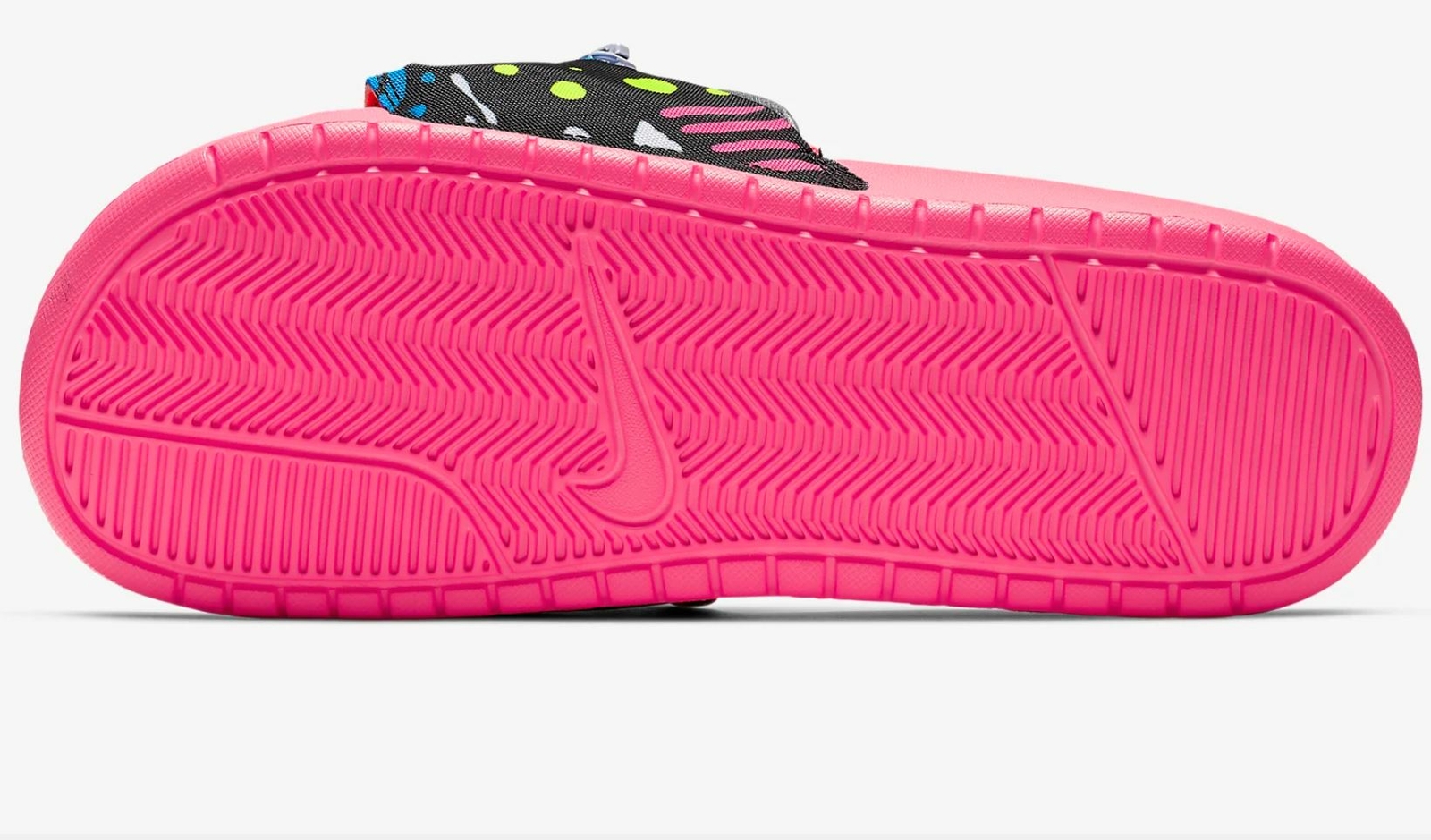 nike slides with zipper pockets