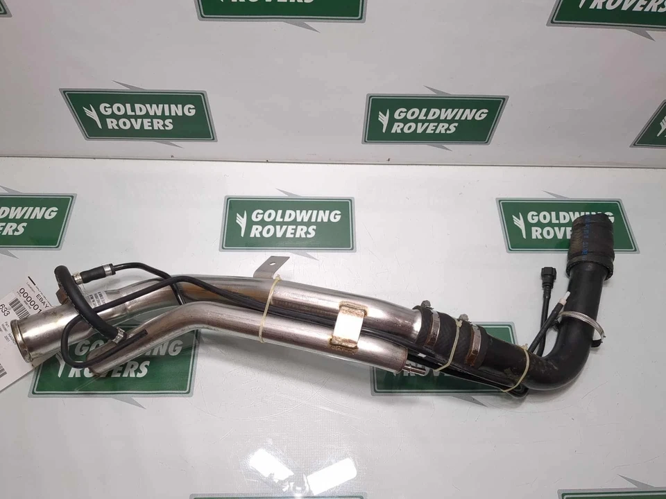 98 99 00 01 02 Land Rover RANGE ROVER Fuel Filler Neck WMJ100100 - Image 2 of 4