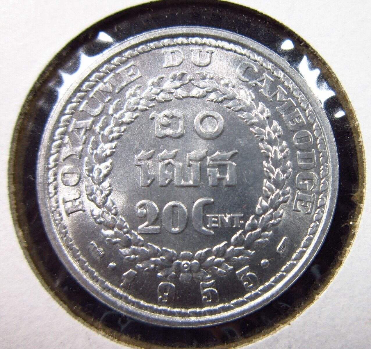 Foto 2 di 2