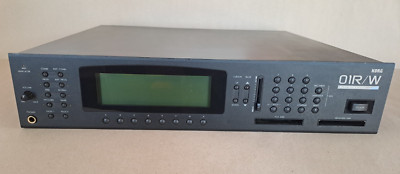 KORG 01R/W MUSIC WORKSTATION (MIDI Rack Expander)