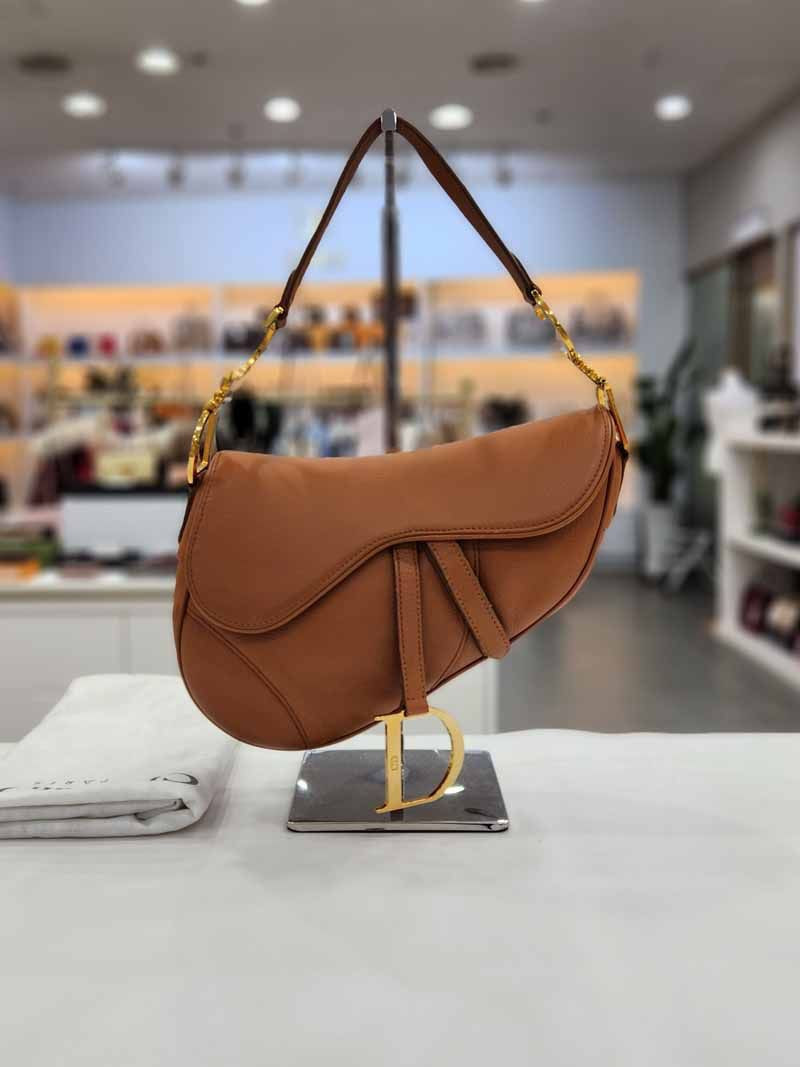 Dior Brown Saddle Medium Shoulder Bag M0446CBAA 126758790 | eBay Dior Brown Saddle Medium Shoulder Bag M0446CBAA 126758790 | eBay