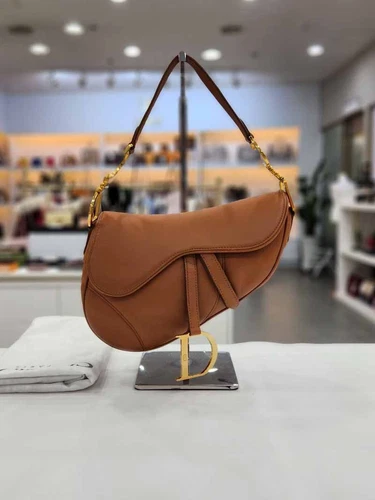 Sac bandoulière Dior marron selle moyen M0446CBAA 126758790