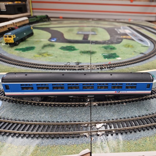 Lima L305386 Mk2B TSO Coach, Network SouthEast, 5548 | sehr guter Zustand, ohne OVP | Spur OO | Condition: Used