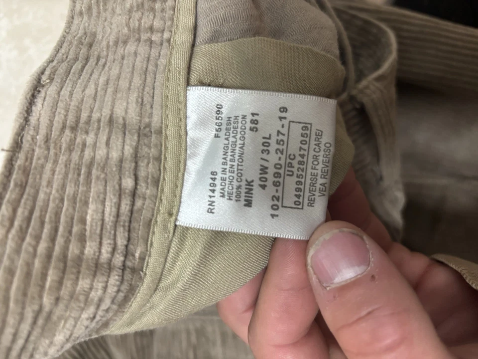 Pantalones de pana Bill Blass vintage para hombre 40x30 patinador con puños Foto 3 de 4