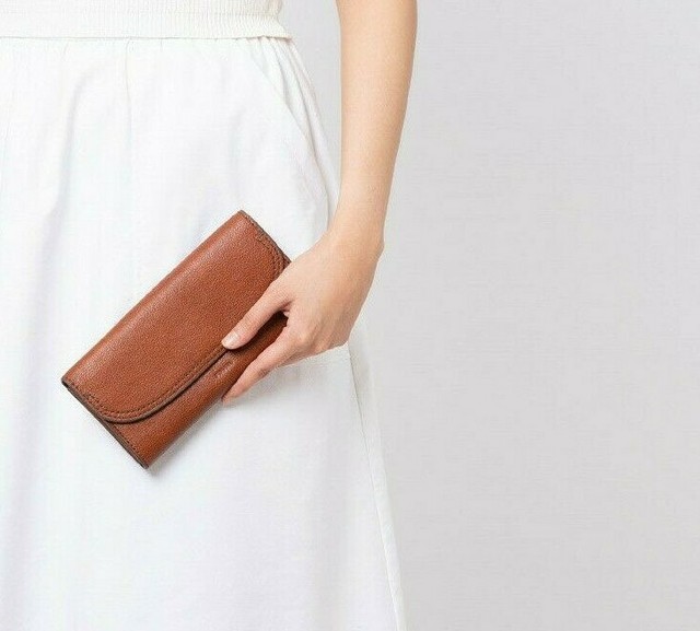 Fossil Cleo Clutch Carryall Wallet 