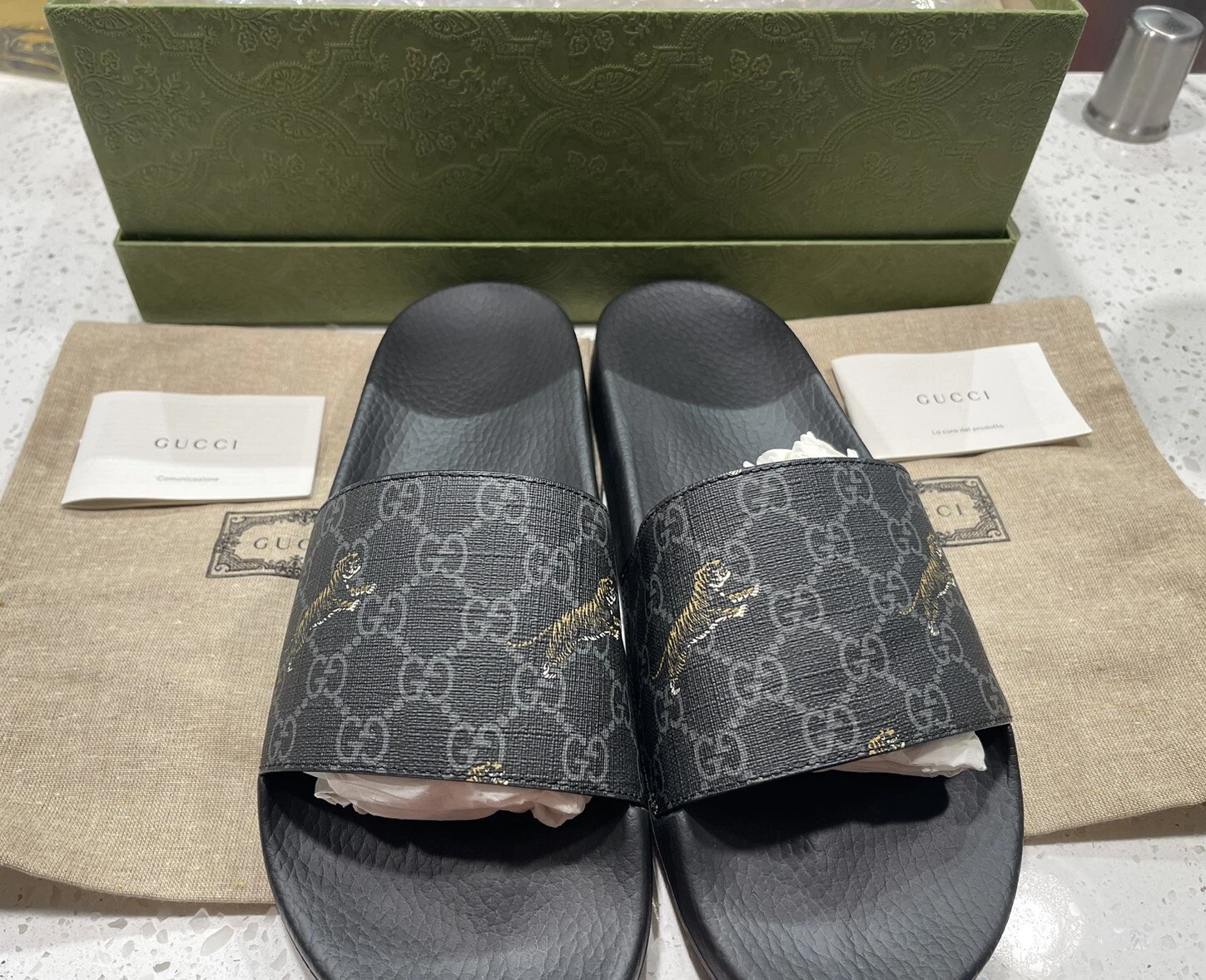 Sandales SLIDE pour hommes imprimées GUCCI noires multicolores GG TIGRE 10 US 10 flambant neuves