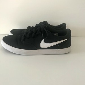 nike 921463
