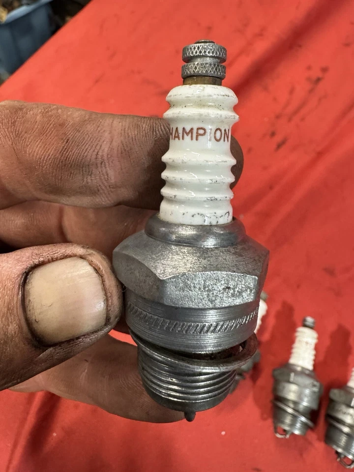 4 BUJÍAS CHAMPION C-16C MODELO A CHEVY ESSEX CORD PACKARD 1920’s 1930’s OG Foto 2 de 4