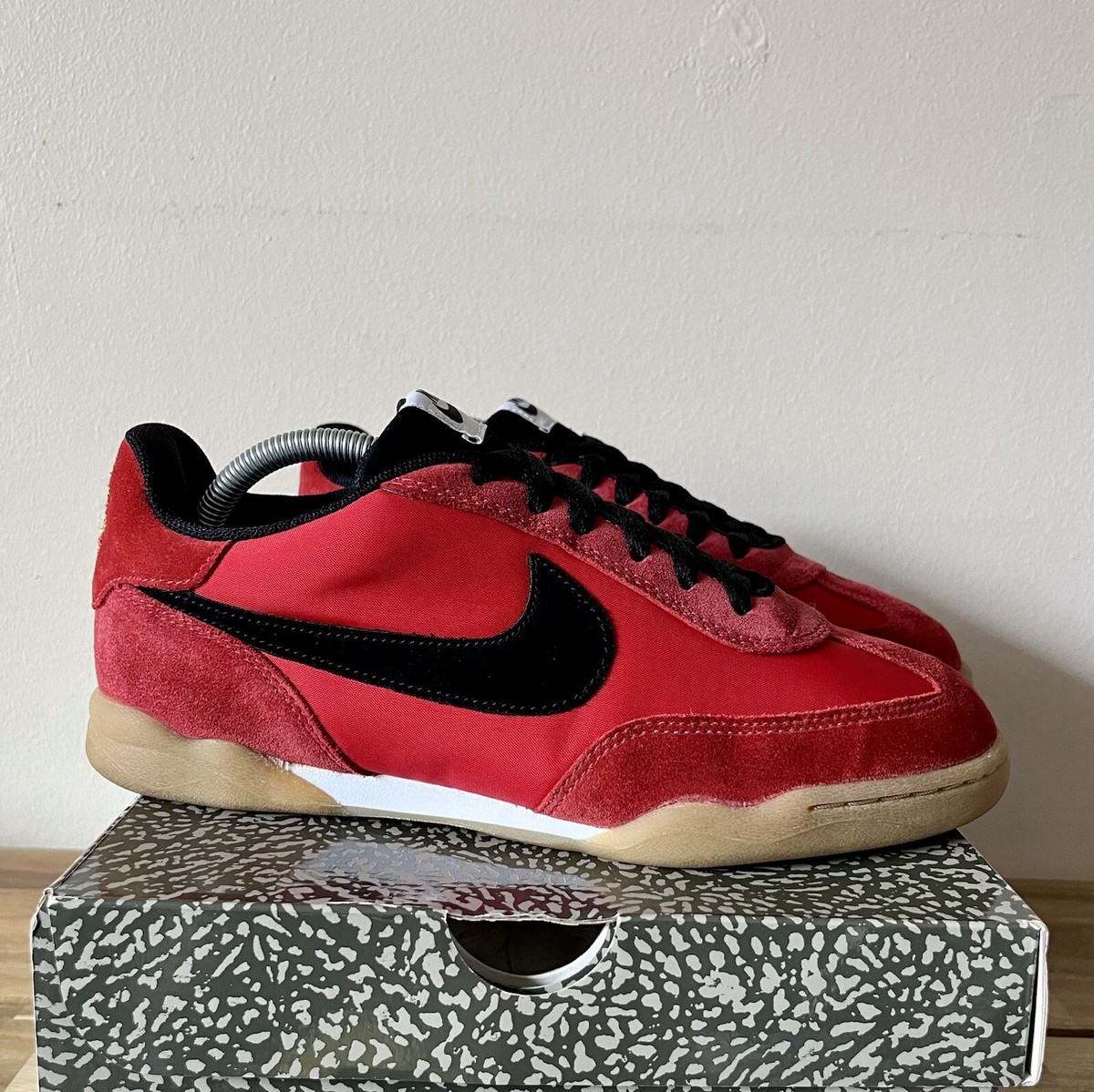 VNDS 2004 NIKE AIR ZOOM FC SB MANCHESTER UNITED SUPREME DUNK LOW