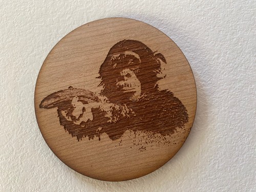 Six Stylish Iconic Oak Veneer Banksy Style 80mm Coasters - Picture 6 of 8