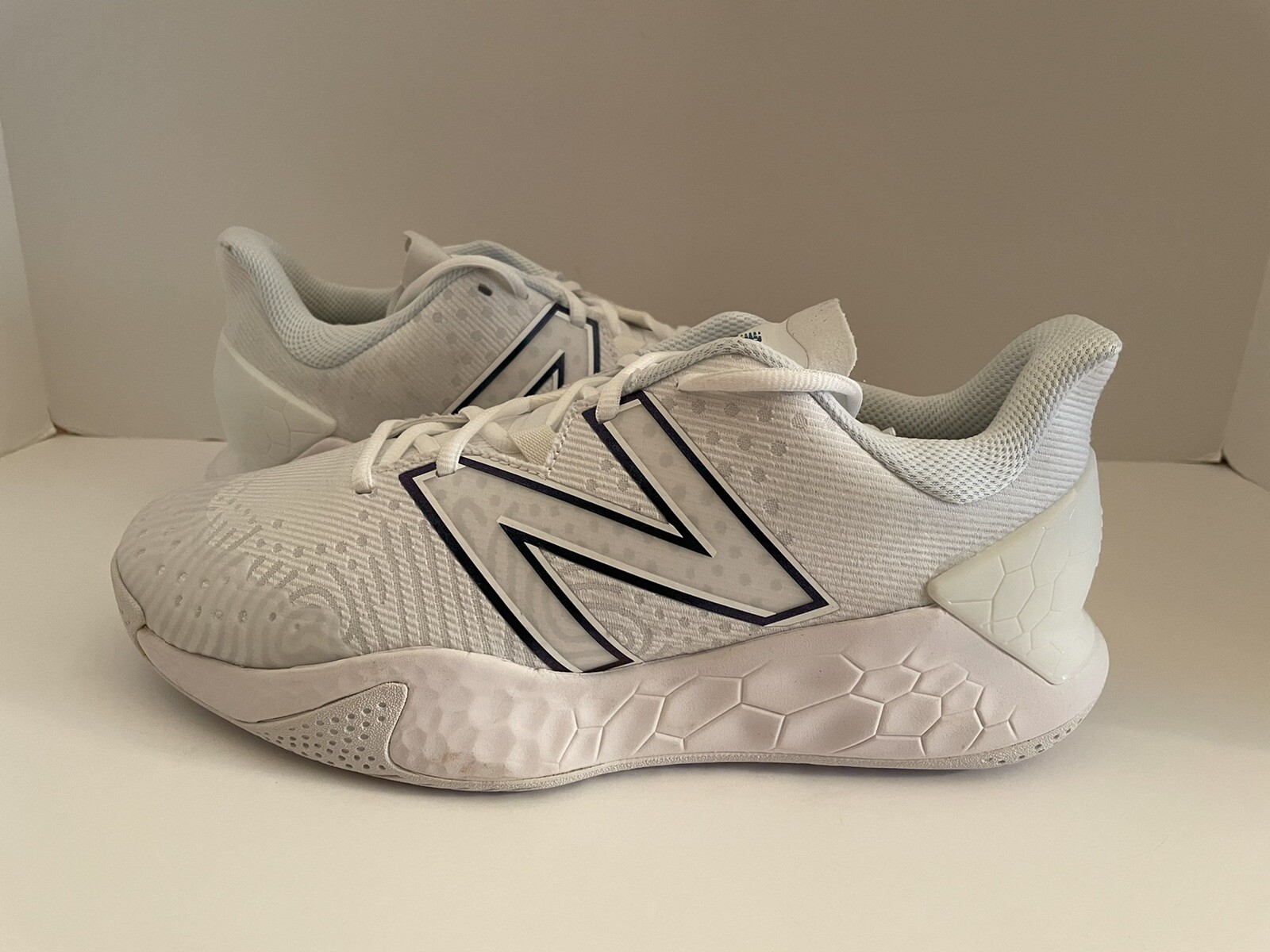 New Balance Fresh Foam LAV - SIZE 10.5 2E - MCHLAVL2 - WHITE/BLUE -NEW! (NO  BOX) | eBay