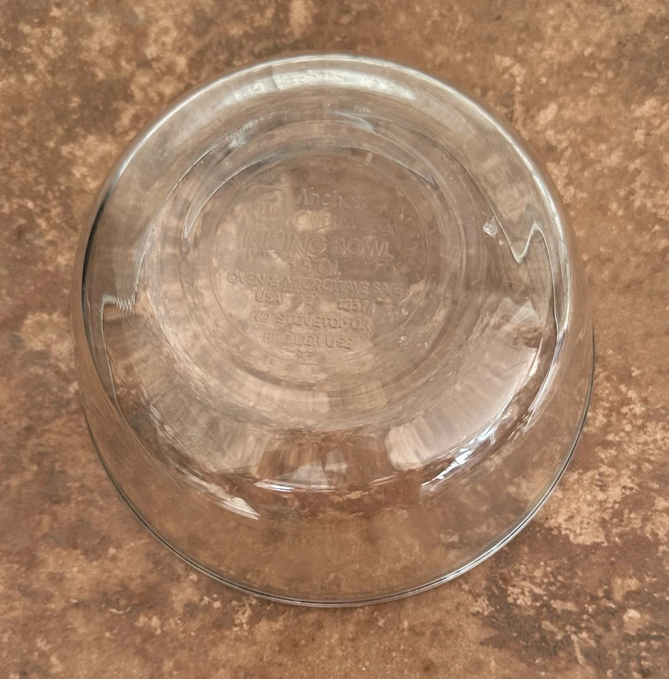Anchor Hocking Glass Mixing Bowl 1.5qt Oven And Microwave Safe Made In USA - Image 4 of 4