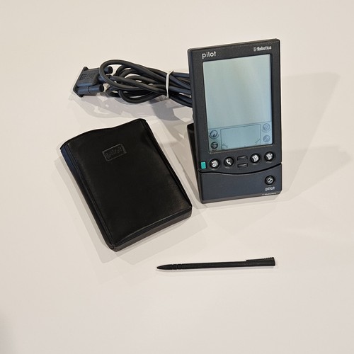 Vintage US Robotics Pilot 5000 PDA w/ Cradle Stylus Case Tested Working