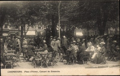 Postcard Luxembourg Luxembourg, Place d'Armes, Sunday Concert - 3974903