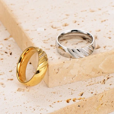 Edelstahl Ring Verlobungsring Trauringe Freundschaftsringe Diamantbesetzter Gol - Bild 1 von 4