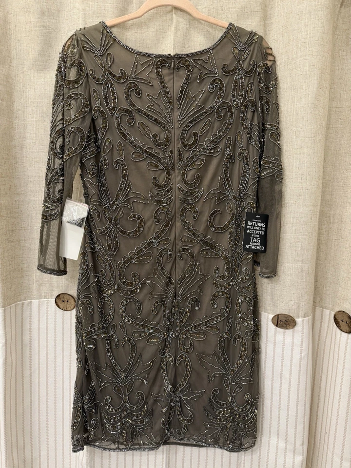 Vestido de malla con cuentas Pisarro Nights talla 10 Foto 3 de 3