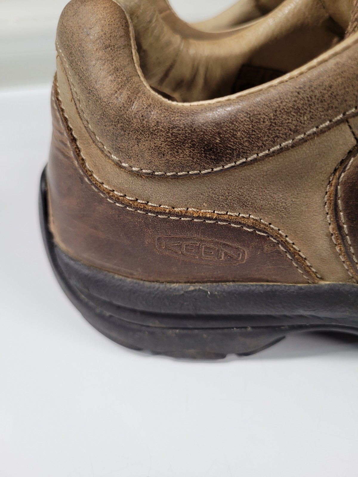 Scarpe da trekking Keen Briggs II da donna in pelle marrone sneakers basse taglia 10 5