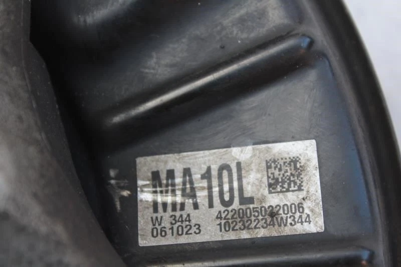 2007 LEXUS LS460 LEFT DRIVER SIDE REAR KNUCKLE SPINDLE HUB - Image 3 of 4