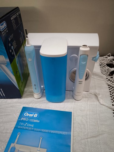 Oral-B waterjet cleaning system + pro 700. Spazzolino elettrico - Imagen 3 de 7