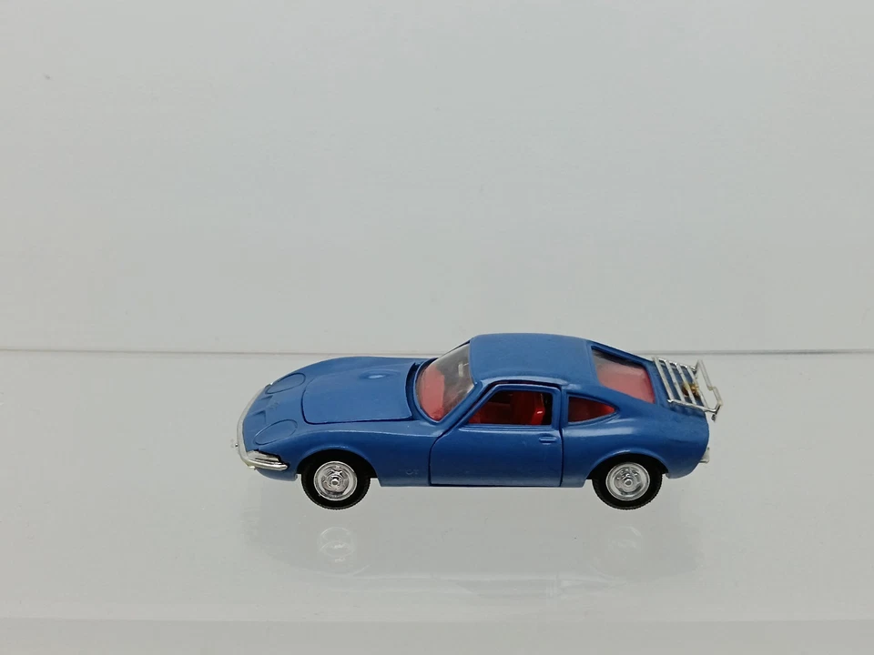 Dinky Toys France Opel GT 1900 Bleu - Photo 2/4