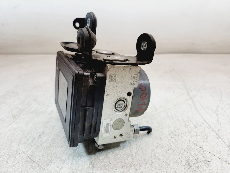 Ford Fusion 2014 2015 2016 módulo de bomba ABS motor sin arranque/parada automática OEM Foto 3 de 4