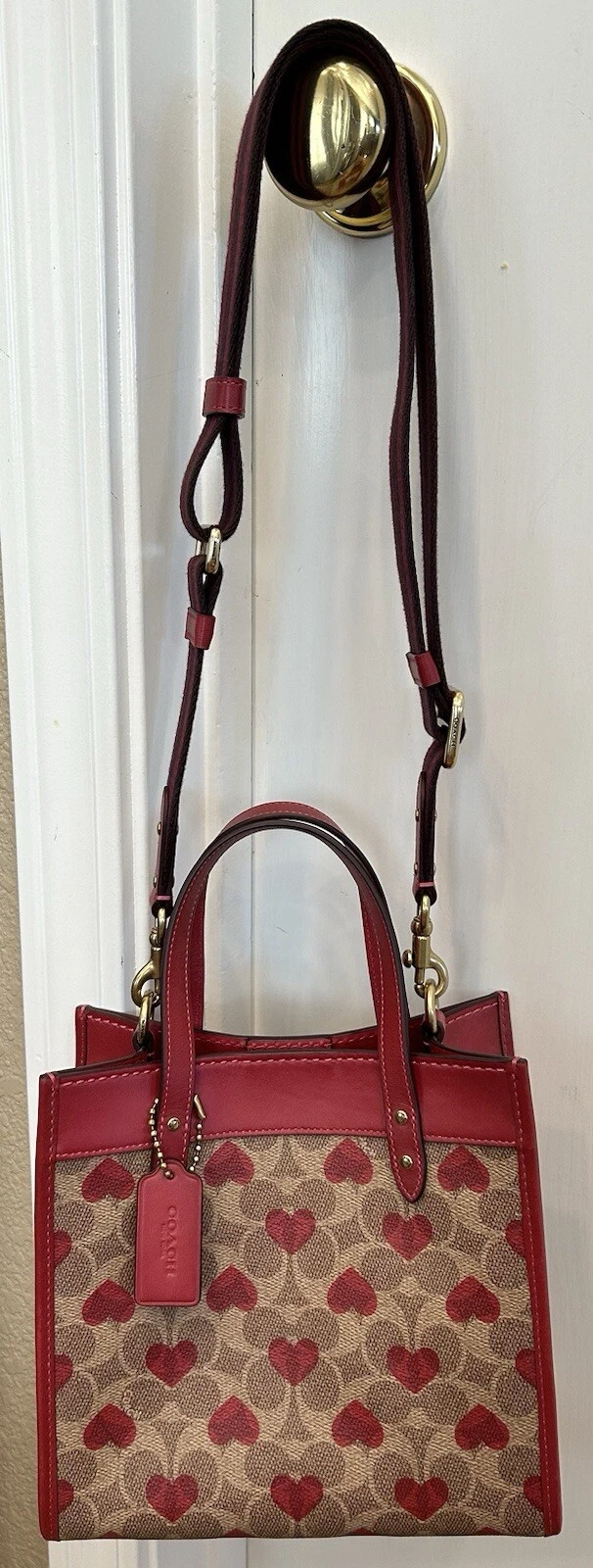 Borsa a tracolla Coach B4 Tan Red Apple Tote usata in ottime condizioni EUC