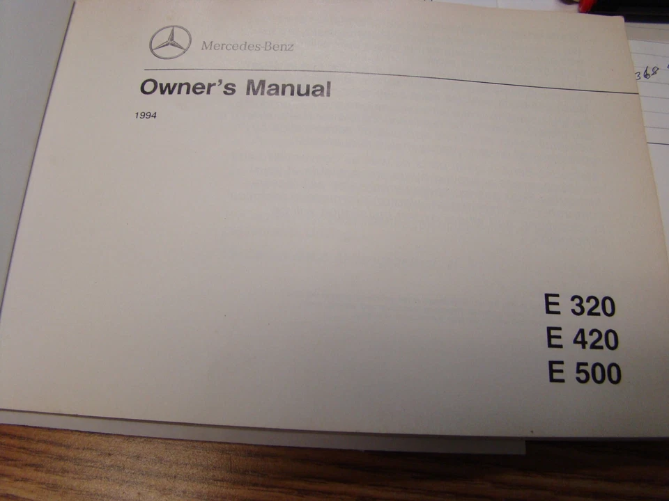 Mercedes Benz E 320 E 420 E 500 1994 manual del propietario de fábrica OEM libro usado *** Foto 2 de 2