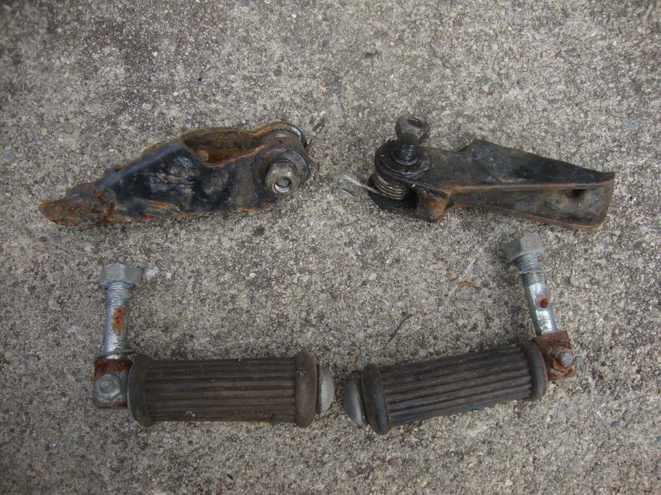 Harley-Davidson SX250 1977 fabricante original clavijas delanteras + traseras izquierda derecha Aermacchi ss 250 175 Foto 2 de 3