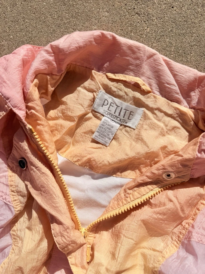 Chaqueta cortavientos vintage Petite Sophisticate Colorblock - Pasteles Foto 3 de 4