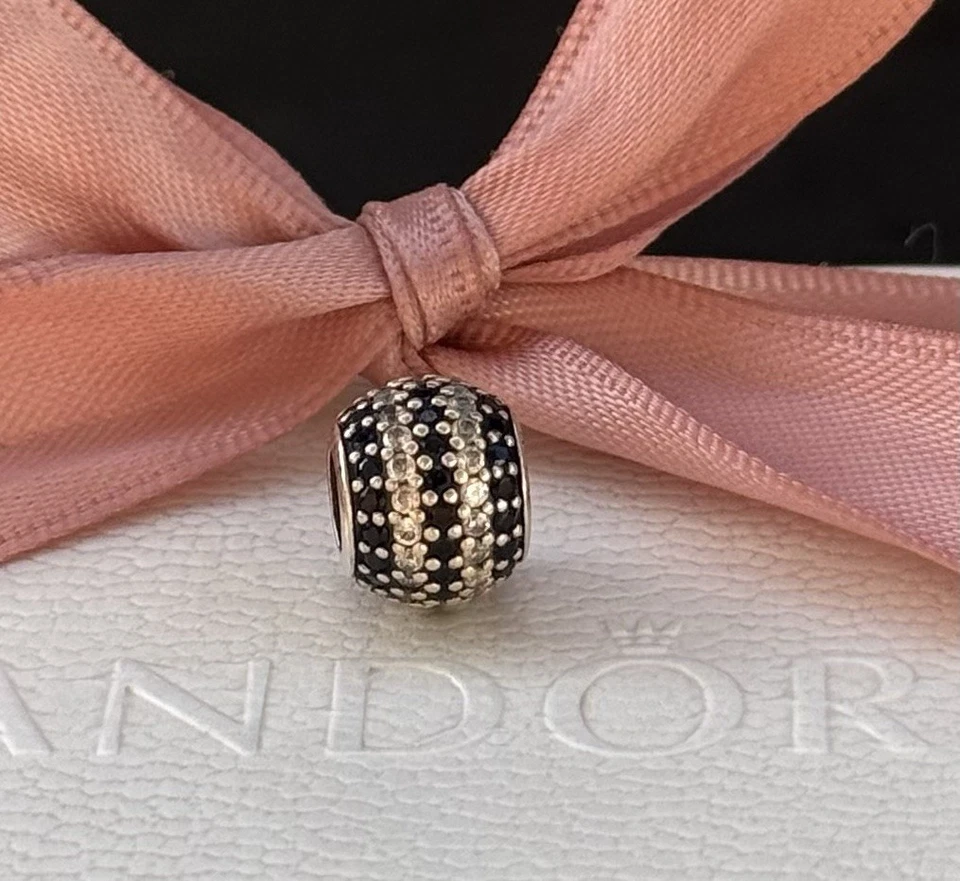 Original Pandora Pavé Charm Oldie schwarz, weiss 925 Silber #791172NCK