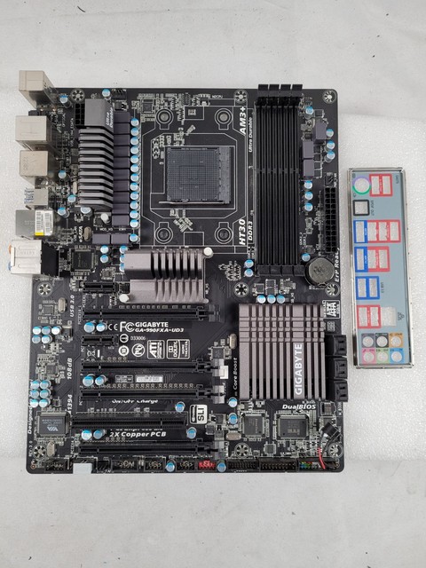 Gigabyte GA-990FXA-UD3