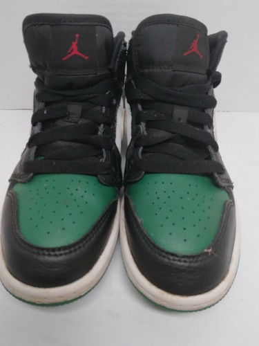 Nike Air Jordan 1 Mid Black Pine Green 
