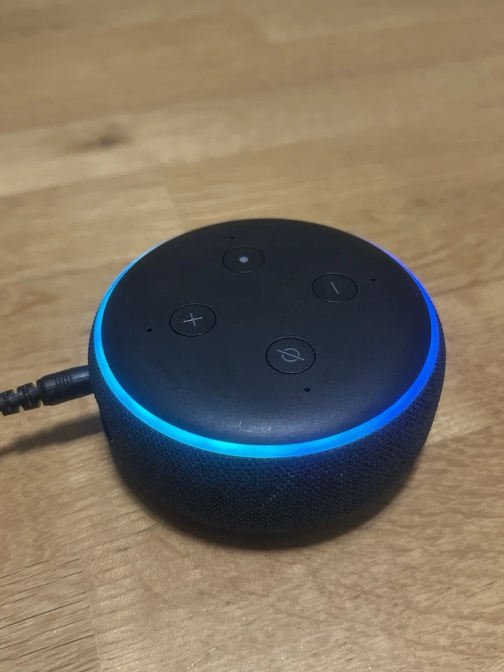 Amazon Echo Dot 3rd Gen. Smart Lautsprecher Ohne Kabel