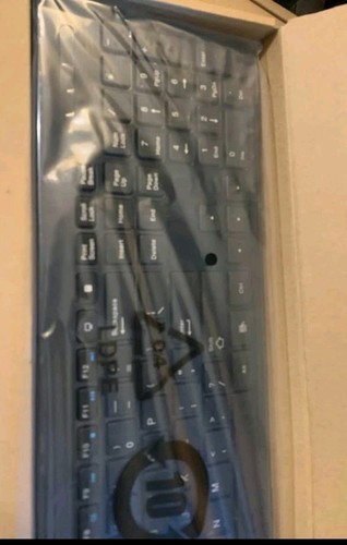 Gateway ZX Series All-In-One Computer 23" - Picture 7 of 12