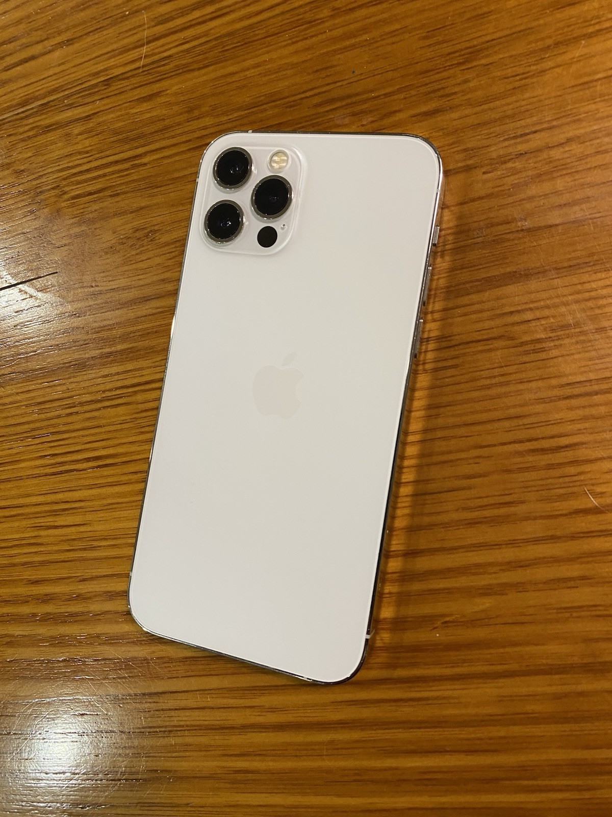 Apple iPhone 12 Pro Max - 256GB - Silver (Unlocked)