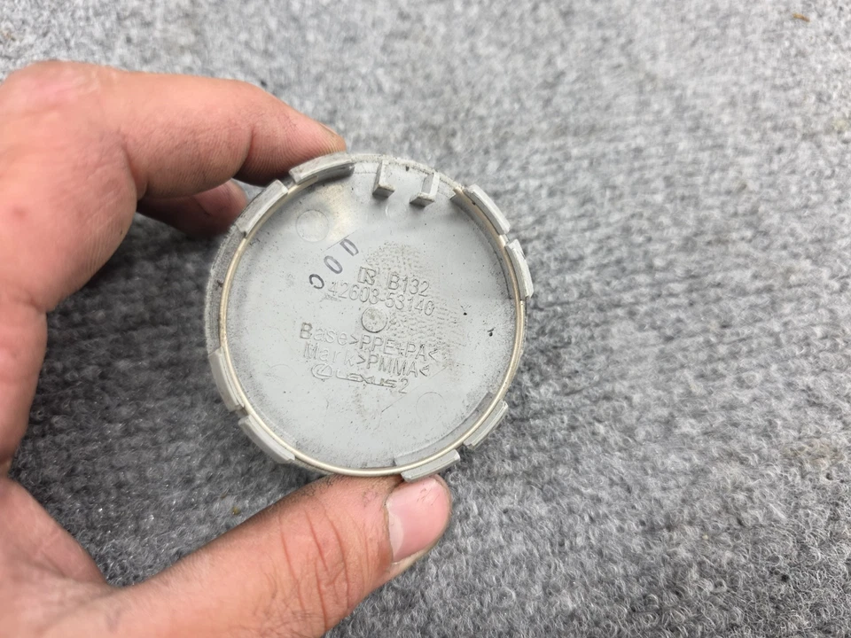 LEXUS 21-26 IS350 IS500 IS300 F-SPORT OEM Foto 4 de 4