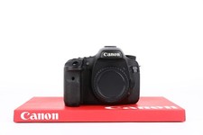 Canon 7D  2 YEARS WARRANTY