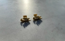 Nike Earrings Gold - Nike Swoosh - Studs - Stainless Steel - Unisex