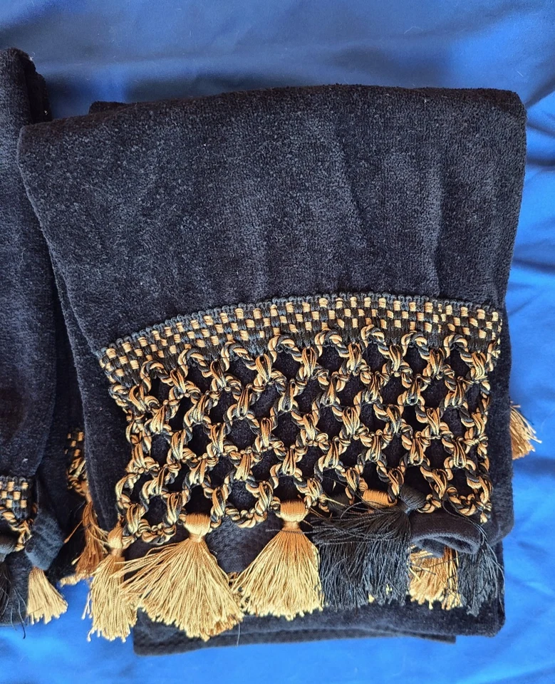 Toallas de baño y toallas de mano coordinadas Avanti - 100% algodón -Juego de 4{a} Foto 2 de 3